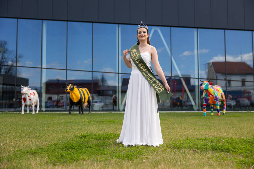 Nova_Mlečna_kraljica_Ana_Stenovec